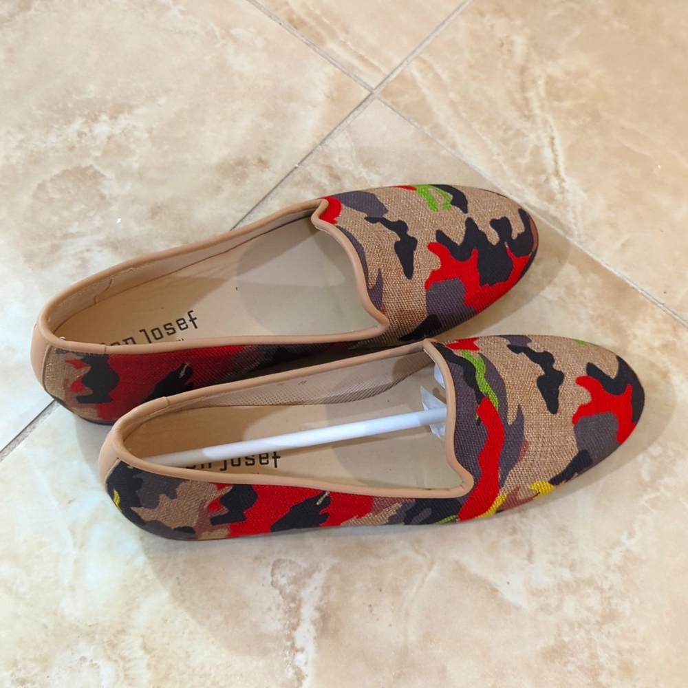 Jon Josef Size 8 NWOB Camouflage Pattern